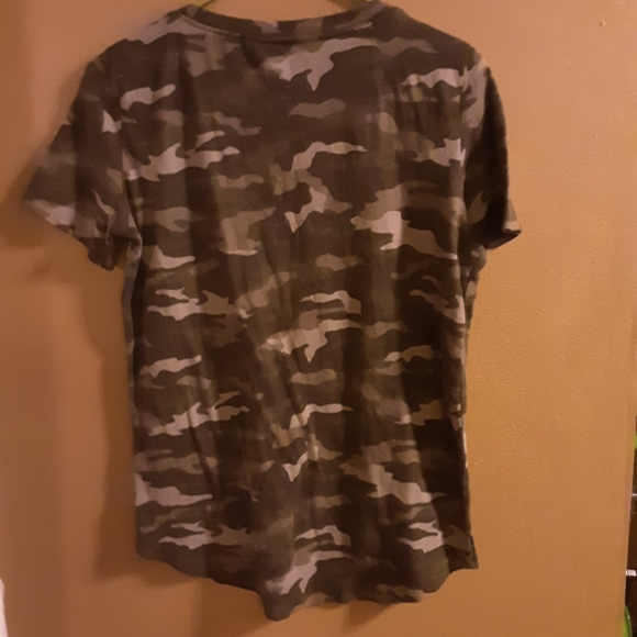 Victoria's secret pink tshirt small - Picture 2 of 2